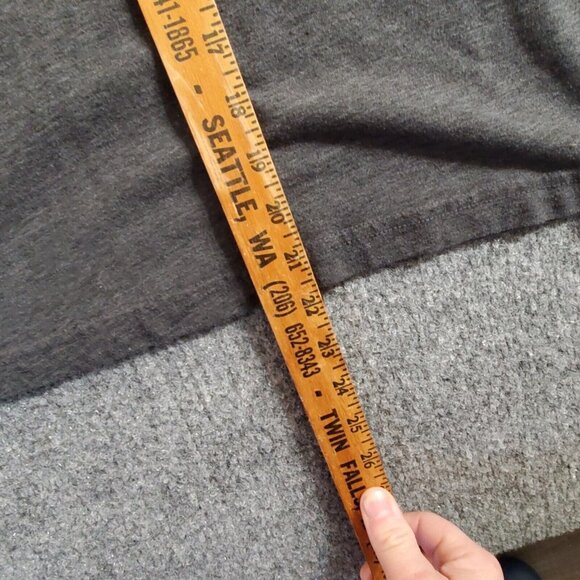 Seattle Seahawks Shirt Adult Womens Large 14/16 Gray Long-Sleeve NFL Superbowl - Picture 8 of 10